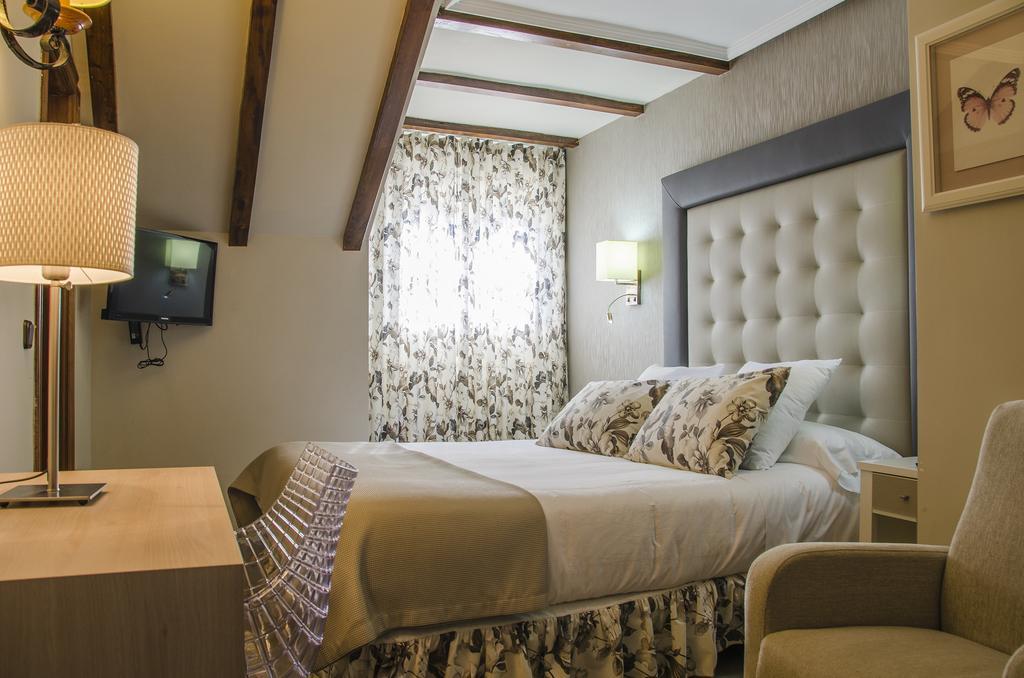 Hotel Presa Riaño Dış mekan fotoğraf