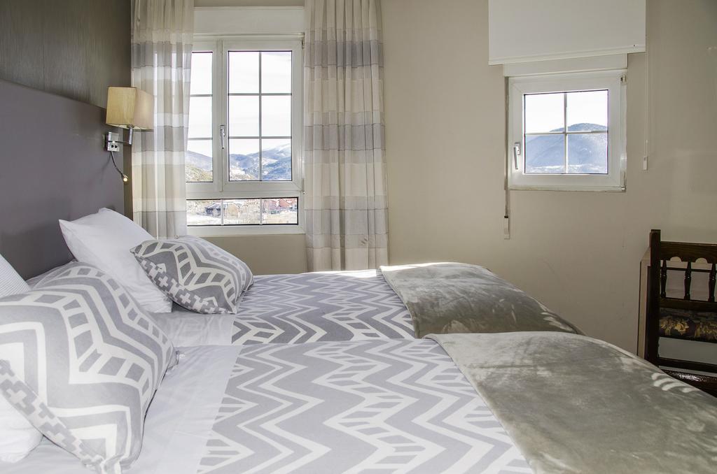 Hotel Presa Riaño Dış mekan fotoğraf